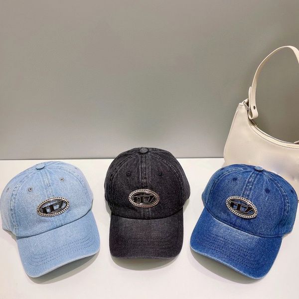 couple denim material designer ball cap summer vacation travel sun protection sunshade metal material embroidery casquette, Blue;gray
couple denim material designer ball cap summer vacation travel sun protection sunshade metal material embroidery casquette, Blue;gray