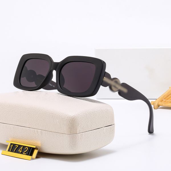 luxury designer sunglasses for women mens glasses polarized uv protectio lunette gafas de sol shades goggle with box beach sun small frame f, White;black
luxury designer sunglasses for women mens glasses polarized uv protectio lunette gafas de sol shades goggle with box beach sun small frame f, White;black