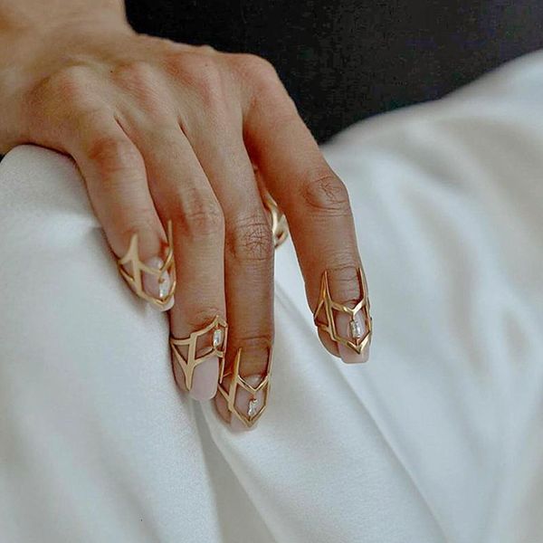 band rings punk fingertip ring carapace joint ring simple personality microinlaid zircon opening ring for women girls men party jewelry 2304, Silver
band rings punk fingertip ring carapace joint ring simple personality microinlaid zircon opening ring for women girls men party jewelry 2304, Silver