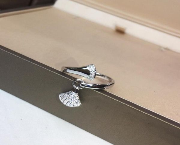 buigari ring luxury jewelry ladies 18k gold plated designer official reproductions highest counter quality 5a rings cu1220383, Silver
buigari ring luxury jewelry ladies 18k gold plated designer official reproductions highest counter quality 5a rings cu1220383, Silver