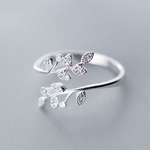 band rings simple fashion silver color feather dolphin adjustable ring exquisite jewelry ring for women party wedding engagement gift p23041
band rings simple fashion silver color feather dolphin adjustable ring exquisite jewelry ring for women party wedding engagement gift p23041