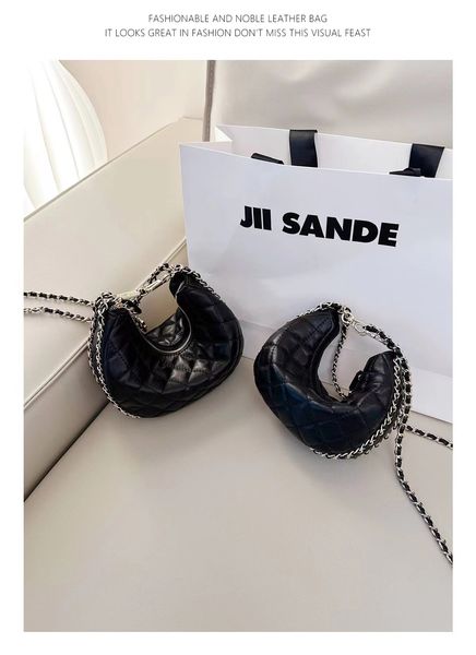 genuine leather lingge chain bag delle donne avanzate mini crescent bag moda casual handheld borsa a spalla 2023 nuovo crossbody bag half ro
genuine leather lingge chain bag delle donne avanzate mini crescent bag moda casual handheld borsa a spalla 2023 nuovo crossbody bag half ro