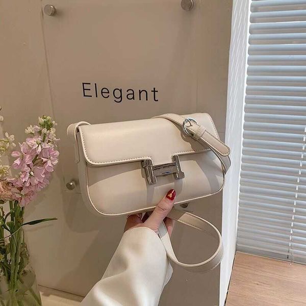 designer bag stylish minimalist and high-end lockdown stick bag for women in 2023 new fashion small square bag versatile one shoulder crossb
designer bag stylish minimalist and high-end lockdown stick bag for women in 2023 new fashion small square bag versatile one shoulder crossb