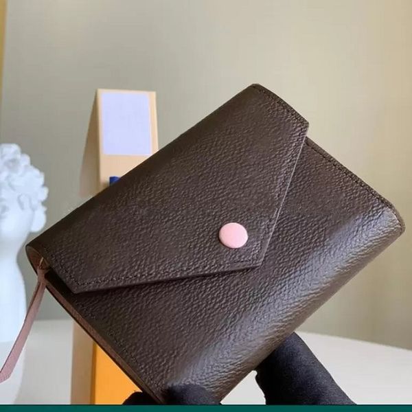 luxurys designer wallets wholesale multicolor coin purse doudou wallet colourful cards holders women classic pocket card holder with box, Red;black
luxurys designer wallets wholesale multicolor coin purse doudou wallet colourful cards holders women classic pocket card holder with box, Red;black