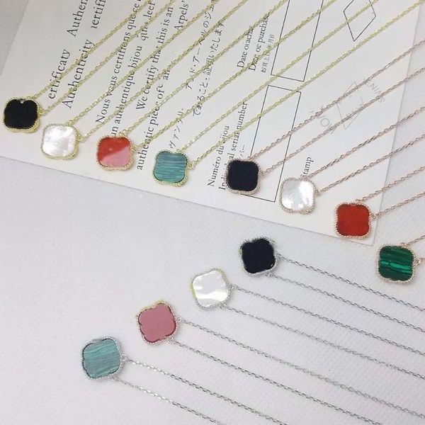 four leaf clover diamond womans pendant luxury designer necklaces inlaid with natural agate white shell material non allergic sweat resistan, Silver
four leaf clover diamond womans pendant luxury designer necklaces inlaid with natural agate white shell material non allergic sweat resistan, Silver