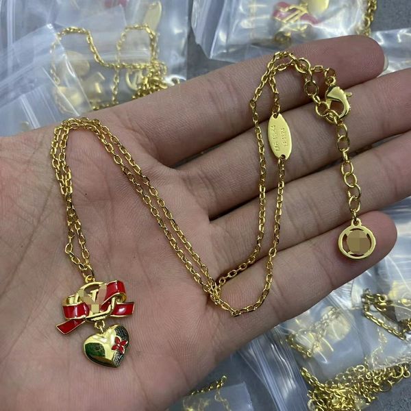 womens necklace designer luxury pendant diamonds necklaces fashion for women mens gold silver necklace couple jewelry vn-011
womens necklace designer luxury pendant diamonds necklaces fashion for women mens gold silver necklace couple jewelry vn-011