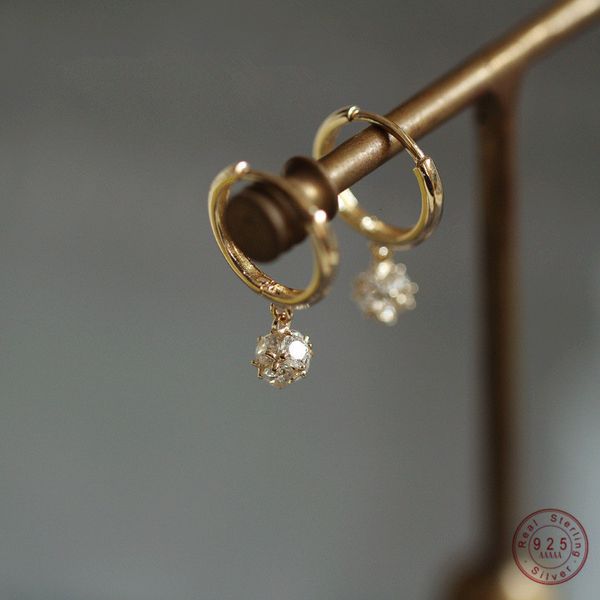 stud shiny exquisite zircon ball earrings for women 925 sterling silver plated 9k gold earrings 230410, Golden;silver
stud shiny exquisite zircon ball earrings for women 925 sterling silver plated 9k gold earrings 230410, Golden;silver