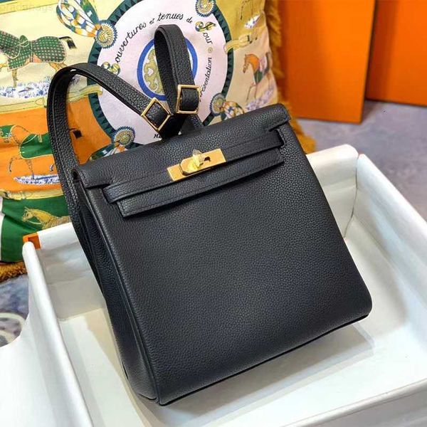 fashion women's bag designer handbag spring/summer 2023 new high grade bag backpack leather women's small cowhide
fashion women's bag designer handbag spring/summer 2023 new high grade bag backpack leather women's small cowhide