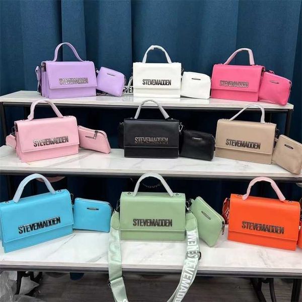 designer bag fashionable women's bag casual trend horizontal square shoulder crossbody bag factory outlet
designer bag fashionable women's bag casual trend horizontal square shoulder crossbody bag factory outlet