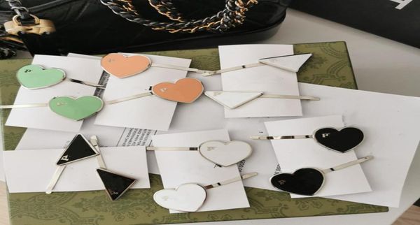 2021 europe us fashion designers hair clip barrettes accessories pearl hairpin women girls black white green orange print letter s2405194, Golden;silver
2021 europe us fashion designers hair clip barrettes accessories pearl hairpin women girls black white green orange print letter s2405194, Golden;silver