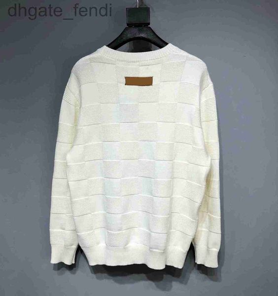 men's sweaters designernew aop jacquard letter knitted sweater in autumn / winter 2022acquard knitting machine e custom jnlarged detail, White;black
men's sweaters designernew aop jacquard letter knitted sweater in autumn / winter 2022acquard knitting machine e custom jnlarged detail, White;black