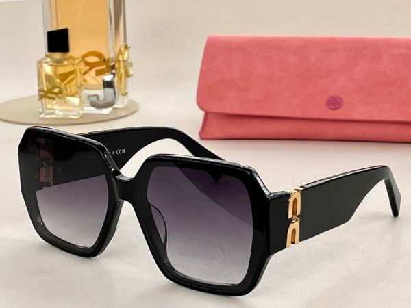 designers ladies sunglasses mens women summer retro plate full frame fashion brand eyeglasses random womens mens sunglasses, White;black
designers ladies sunglasses mens women summer retro plate full frame fashion brand eyeglasses random womens mens sunglasses, White;black