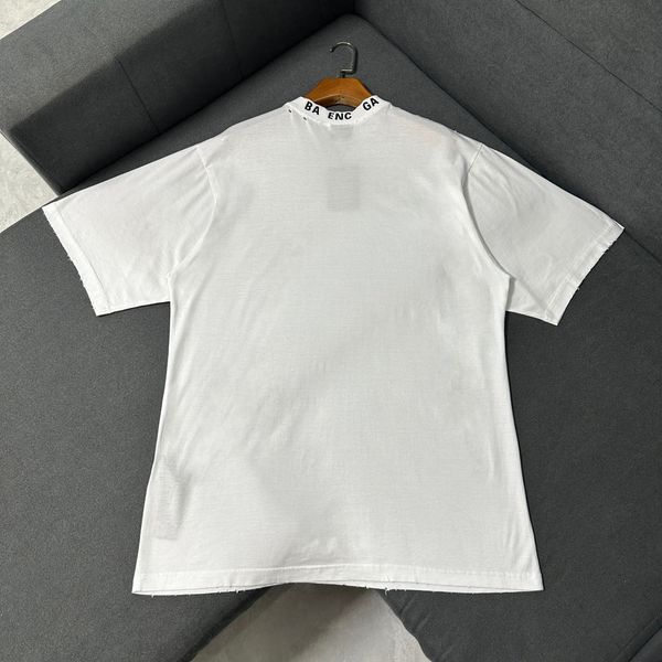 plus tees men polos round neck embroidered and printed polar style summer wear with street pure cotton m set shorts tshirt set r5656, Black;brown
plus tees men polos round neck embroidered and printed polar style summer wear with street pure cotton m set shorts tshirt set r5656, Black;brown