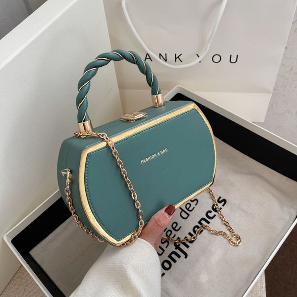 evening bags cgcbag fashion luxury handbags for women simple designer shoulder bag pu leather chain female crossbody 230411
evening bags cgcbag fashion luxury handbags for women simple designer shoulder bag pu leather chain female crossbody 230411
