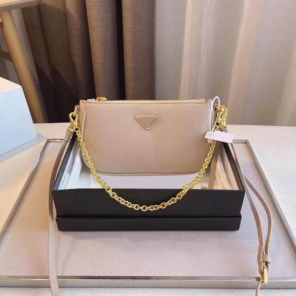 2023 designers bag luxurys women crossbody shoulder bag chain underarm handbag lady wallet classic fashion purse 4 colors versatile style ve, Black;red
2023 designers bag luxurys women crossbody shoulder bag chain underarm handbag lady wallet classic fashion purse 4 colors versatile style ve, Black;red