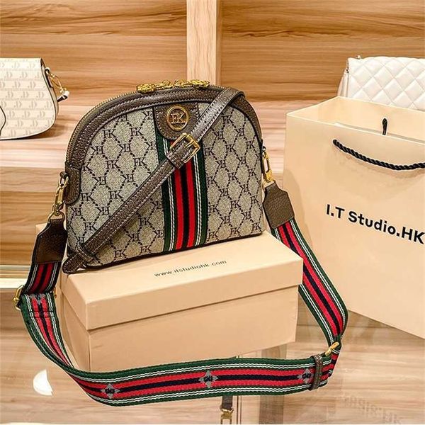designer bag hong kong 2023 new shell bag small round bag women's fashion versatile casual handbag one shoulder diagonal straddle speci
designer bag hong kong 2023 new shell bag small round bag women's fashion versatile casual handbag one shoulder diagonal straddle speci