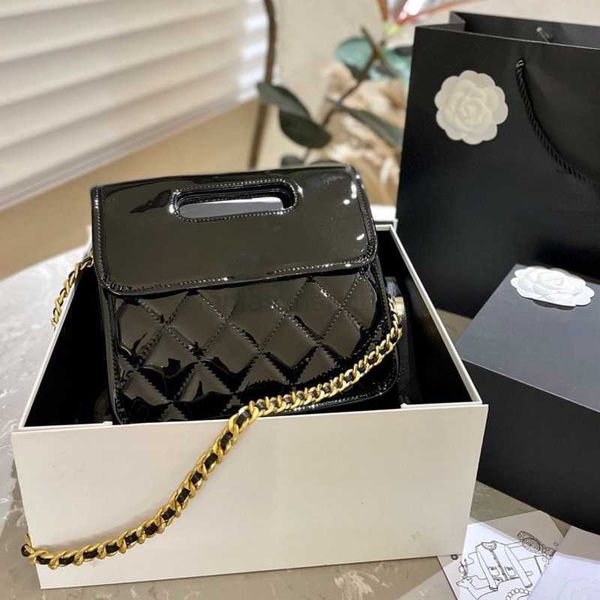 flap bag patent high version leather shoulder bag fashion chain crossbody purse designer ladies tote bags lady square luxury handbag
flap bag patent high version leather shoulder bag fashion chain crossbody purse designer ladies tote bags lady square luxury handbag