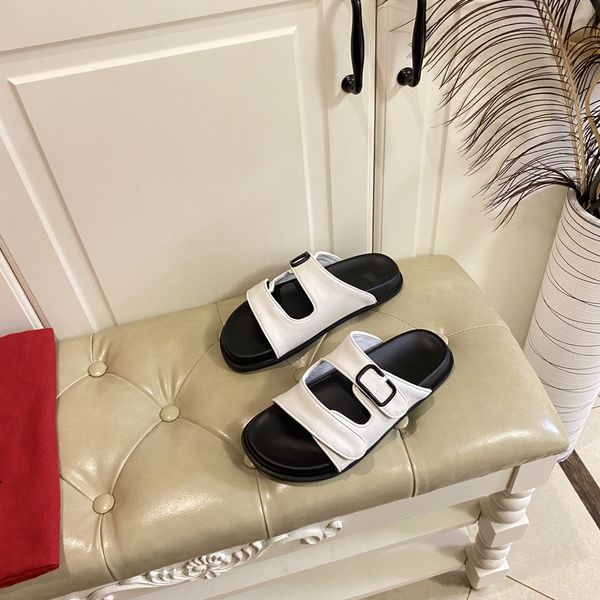 sandals designer womens slipper sandal luxury genuine leather black white slipper slide 35-42 with box and dust bag
sandals designer womens slipper sandal luxury genuine leather black white slipper slide 35-42 with box and dust bag