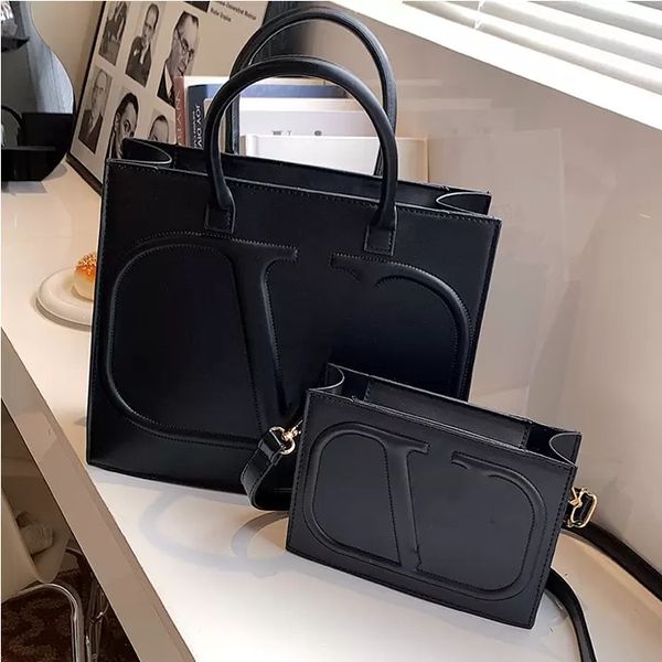 2023new designer women handbags large 2pcs with small bag ladies designers composite bags lady clutch shoulder tote female purse wallet
2023new designer women handbags large 2pcs with small bag ladies designers composite bags lady clutch shoulder tote female purse wallet