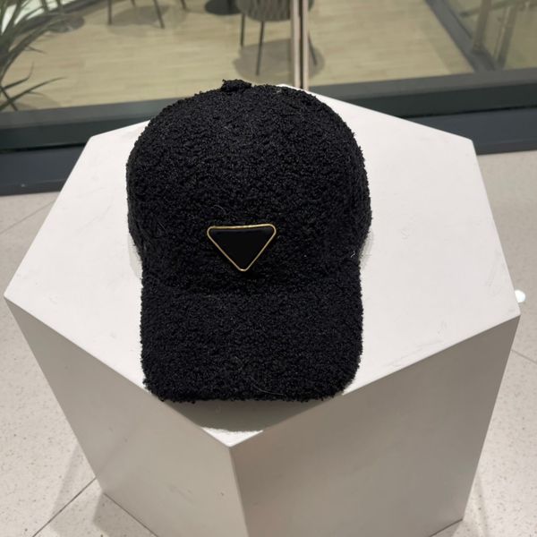 2023 designer caps baseball cap highquality teddy curly lamb wool fisherman hat simple and sweet wind does not shed hair fall and winter war, Blue;gray
2023 designer caps baseball cap highquality teddy curly lamb wool fisherman hat simple and sweet wind does not shed hair fall and winter war, Blue;gray