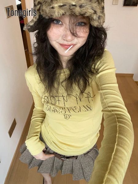 men's tshirts tonngirls harajuku y2k vintage t shirt women skinny print crop long sleeve american retro grunge aesthetic tee outfits 2, White;black
men's tshirts tonngirls harajuku y2k vintage t shirt women skinny print crop long sleeve american retro grunge aesthetic tee outfits 2, White;black