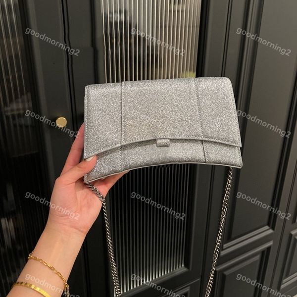 chain handbag canvas hobo bag designer shoulder bags for women cross body chest pack fashion tote chains hand lady presbyopic purse handbags
chain handbag canvas hobo bag designer shoulder bags for women cross body chest pack fashion tote chains hand lady presbyopic purse handbags