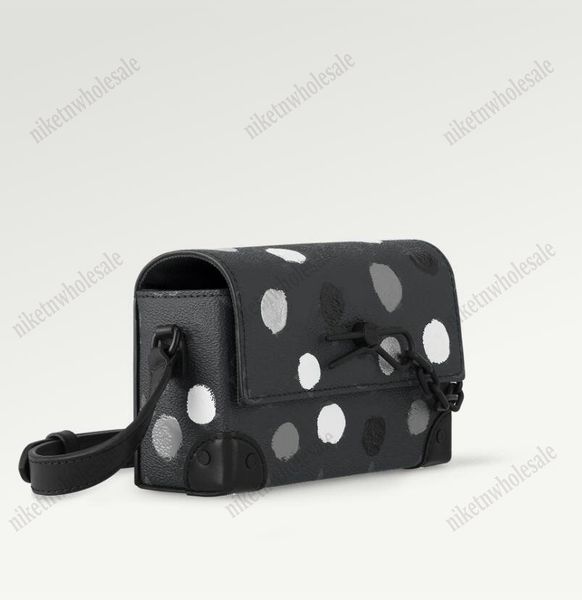 m81935 dots yk steamer wearable wallet bag x yayoi kusama men's crossbody 3d painted dots leather designer mini soft trunk shoulder bag
m81935 dots yk steamer wearable wallet bag x yayoi kusama men's crossbody 3d painted dots leather designer mini soft trunk shoulder bag