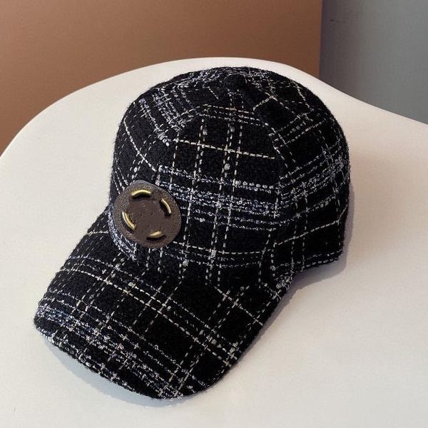 luxury fashion hat designer baseball cap plaid black white stripes mens womens sunscreen hats all-match shopping and travel, Blue;gray
luxury fashion hat designer baseball cap plaid black white stripes mens womens sunscreen hats all-match shopping and travel, Blue;gray