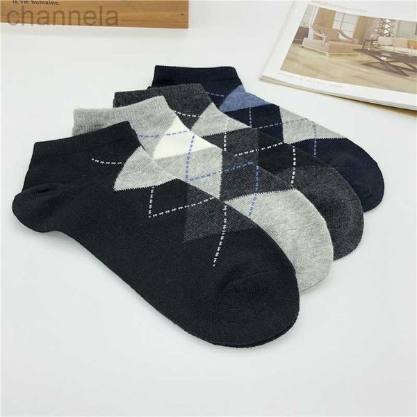 men's socks men fashion sport short cotton blend comfortable teenagers short socks with classic pattern, Black
men's socks men fashion sport short cotton blend comfortable teenagers short socks with classic pattern, Black