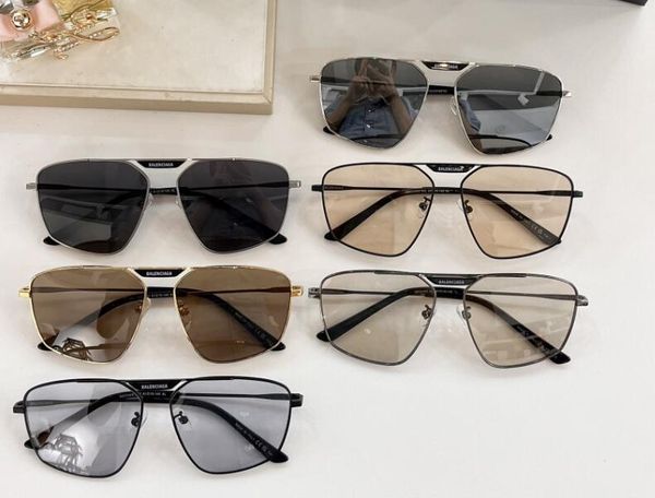 5a sunglass bb0246s bb0270s eyewear discount designer sunglasses acetate eyeglasses for men with glasses bag box fendave, White;black
5a sunglass bb0246s bb0270s eyewear discount designer sunglasses acetate eyeglasses for men with glasses bag box fendave, White;black