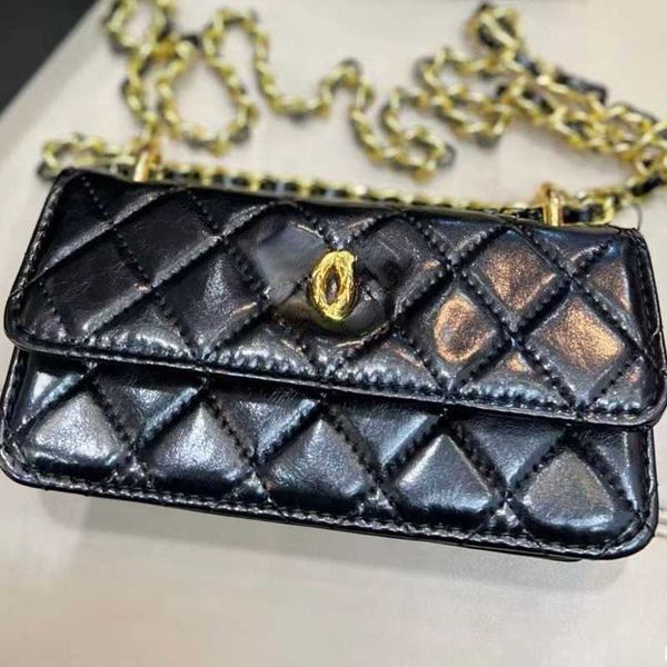 flap bag shoulder crossbody luxury bag designer women bags high version messengerbag fashion black handbag lady chain purse
flap bag shoulder crossbody luxury bag designer women bags high version messengerbag fashion black handbag lady chain purse