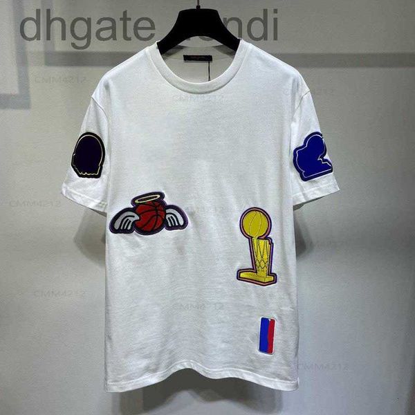 men's t-shirts designernew aop jacquard letter knitted sweater in autumn / winter 2022acquard knitting machine e custom jnlarged detail, White;black
men's t-shirts designernew aop jacquard letter knitted sweater in autumn / winter 2022acquard knitting machine e custom jnlarged detail, White;black