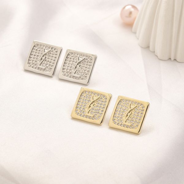925 sliver earrings stud fashion square letter earrings designer jewelry spring 18k gold plated earrings vintage women gift jewelry wholesal, Golden;silver
925 sliver earrings stud fashion square letter earrings designer jewelry spring 18k gold plated earrings vintage women gift jewelry wholesal, Golden;silver