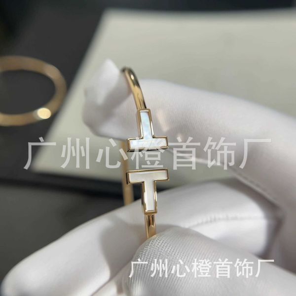 factory designer bangle double t bracelet women's white shell with diamond pure silver plated 18k rose gold full open simple and fashio, Black
factory designer bangle double t bracelet women's white shell with diamond pure silver plated 18k rose gold full open simple and fashio, Black