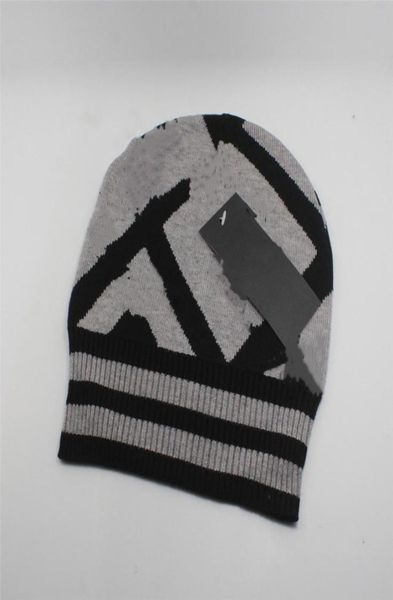 new fashion women hats for men brand knitting warm selling lovely beanies winter berets knitted cap3956905, Blue;gray
new fashion women hats for men brand knitting warm selling lovely beanies winter berets knitted cap3956905, Blue;gray