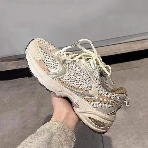 bowling shoes 2023 spring new mens women designer sneakers brand530 luxury casual shoe plus designer trainers walking shoes
bowling shoes 2023 spring new mens women designer sneakers brand530 luxury casual shoe plus designer trainers walking shoes