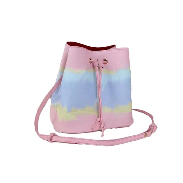 2023 designer famous handbags neonoe shoulder bags noe leather bucket bag women flower printing crossbody bag purse
2023 designer famous handbags neonoe shoulder bags noe leather bucket bag women flower printing crossbody bag purse