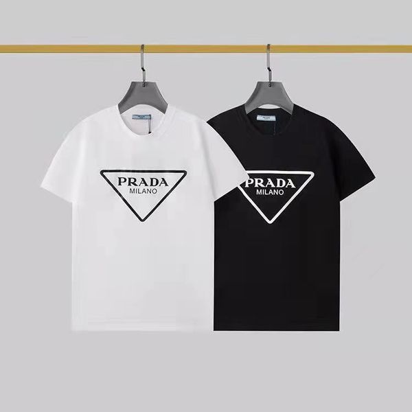 Prada Mens t shirt Designer Clothes Black and White Summer Loose Embroidery Fashion Casual Luxurys Tees Street Shorts Sleeve Size S-2XL
Prada Mens t shirt Designer Clothes Black and White Summer Loose Embroidery Fashion Casual Luxurys Tees Street Shorts Sleeve Size S-2XL