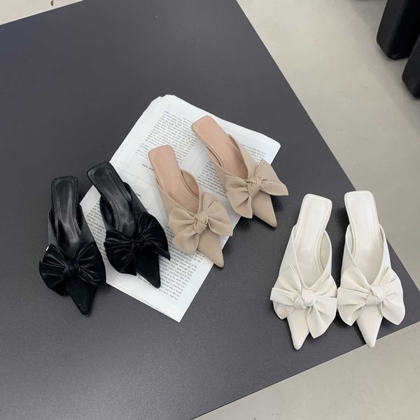 baotou half slippers women's shoes wear 2023 new gentle french bow tip low heel muller shoes outside 230411, Black
baotou half slippers women's shoes wear 2023 new gentle french bow tip low heel muller shoes outside 230411, Black