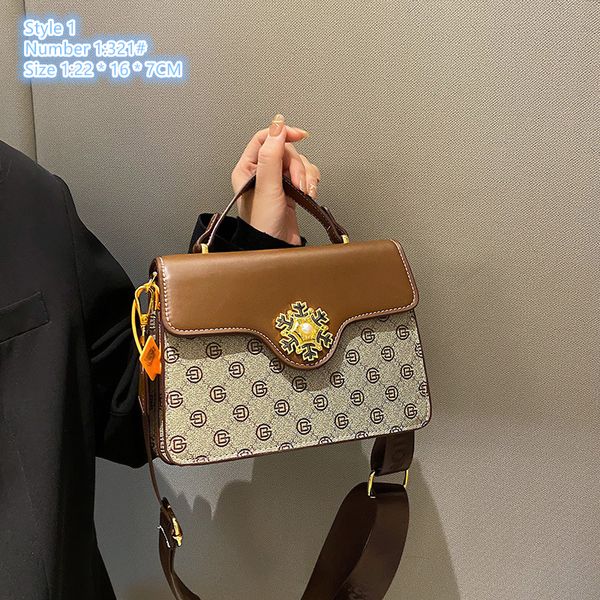 factory wholesale ladies shoulder bags 2 colors elegant temperament polka dot printed handbag classic black and white plaid messenger bag fa
factory wholesale ladies shoulder bags 2 colors elegant temperament polka dot printed handbag classic black and white plaid messenger bag fa