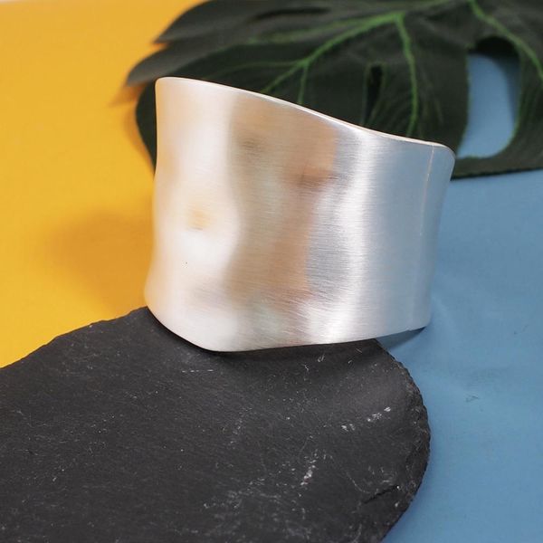 charm bracelets punk alloy matte finish big cuff bangles for women statement irregularly designed bangles bracelet party fashion jewelry 230, Golden;silver
charm bracelets punk alloy matte finish big cuff bangles for women statement irregularly designed bangles bracelet party fashion jewelry 230, Golden;silver
