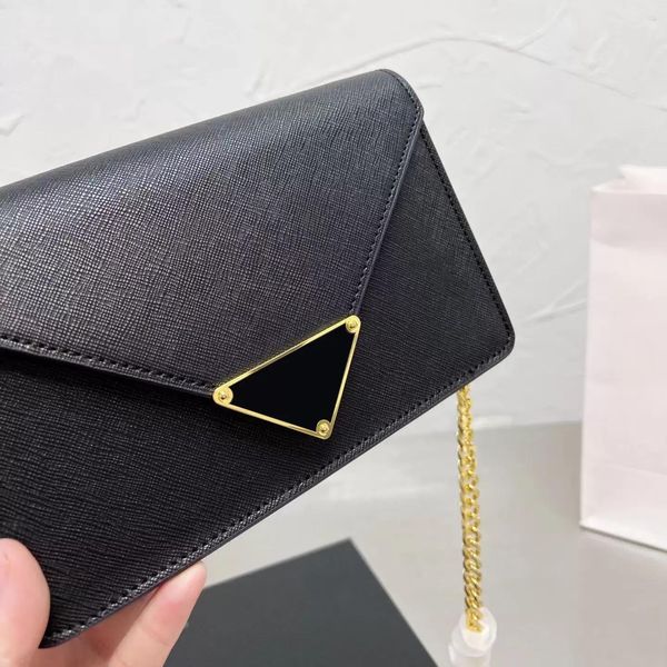 designers bags chain shoulder bag crossbody handbag fashionable versatile classic envelope handbags wallet high-capacity wallets style good, Black;red
designers bags chain shoulder bag crossbody handbag fashionable versatile classic envelope handbags wallet high-capacity wallets style good, Black;red