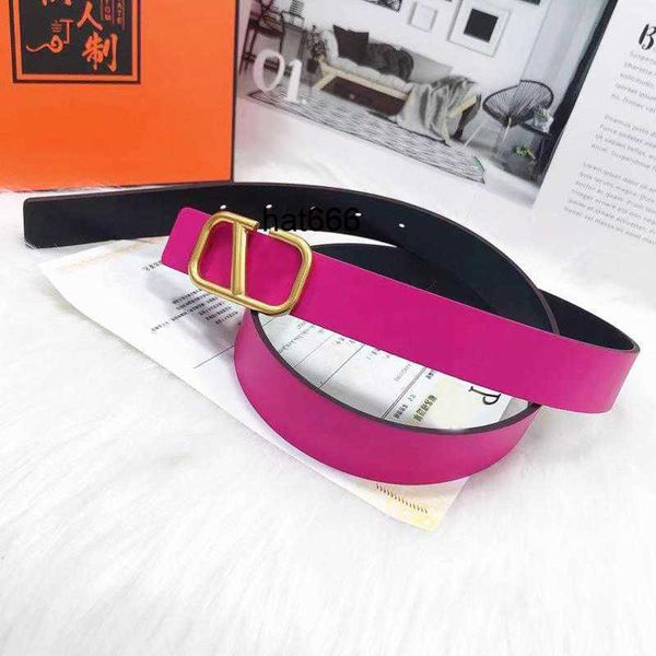 2023 women designer belt big v letter buckle leather belt width 3cm with suit dress denim pants belts, Black;brown
2023 women designer belt big v letter buckle leather belt width 3cm with suit dress denim pants belts, Black;brown