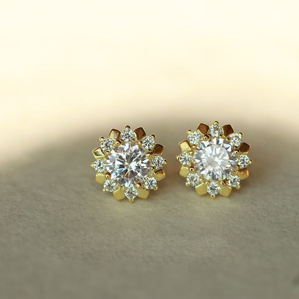 stud diwenfu 14k gold jewelry stud earring for women bohemia 14 k white gold aros mujer oreja garnet earring orecchini jewelry girls 230410, Golden;silver
stud diwenfu 14k gold jewelry stud earring for women bohemia 14 k white gold aros mujer oreja garnet earring orecchini jewelry girls 230410, Golden;silver