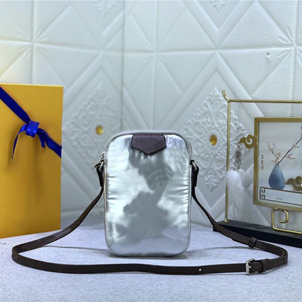 designer bags luxury luis pillow silver phone pouch crossbody bag m81716 purse men women shoulder bags
designer bags luxury luis pillow silver phone pouch crossbody bag m81716 purse men women shoulder bags