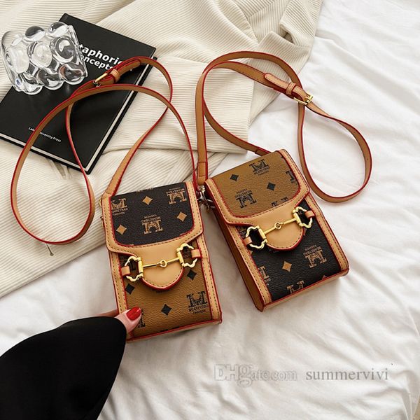 big girls letter printed handbags fashion old girls pu leather single shoulder bag teenagers children messenger phone bags z1439, Black
big girls letter printed handbags fashion old girls pu leather single shoulder bag teenagers children messenger phone bags z1439, Black