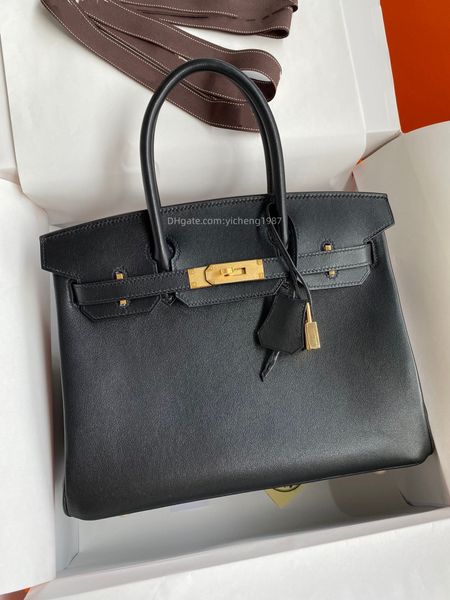 10a black gold hardware tote luxury designers bag brand handbag fully handmade itally swift leather wax line stitching many colors wholesale, Black;red
10a black gold hardware tote luxury designers bag brand handbag fully handmade itally swift leather wax line stitching many colors wholesale, Black;red