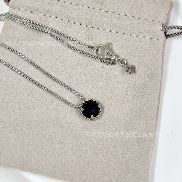Classic Designer DY Necklace Jewelry Luxury Fashion jewelry Small Belt Necklaces Four Claw 5A Zircon Pendant DY Jewelry Christmas gift necklaces for men and women
Classic Designer DY Necklace Jewelry Luxury Fashion jewelry Small Belt Necklaces Four Claw 5A Zircon Pendant DY Jewelry Christmas gift necklaces for men and women