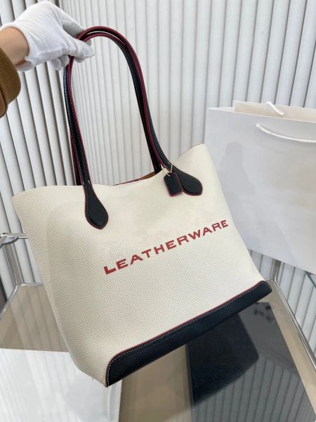 mt luxury women's handbag purse women's men's booth designer handbag backpack crossbody bag new 31cm
mt luxury women's handbag purse women's men's booth designer handbag backpack crossbody bag new 31cm