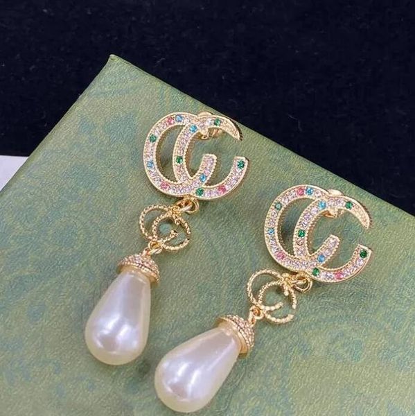 2023 new hoop earrings fashion luxury brand designer gorgeous colored diamond pearl pendant pop party star earrings wedding jewelry with box, Golden;silver
2023 new hoop earrings fashion luxury brand designer gorgeous colored diamond pearl pendant pop party star earrings wedding jewelry with box, Golden;silver